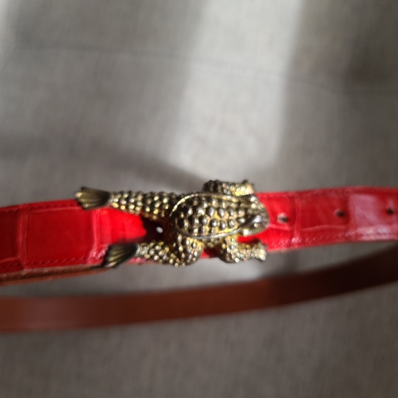 RARE! The Western Boot Red Genuine Alligator Belt with Brass Toad Buckle Sz 30 - Picture 11 of 12